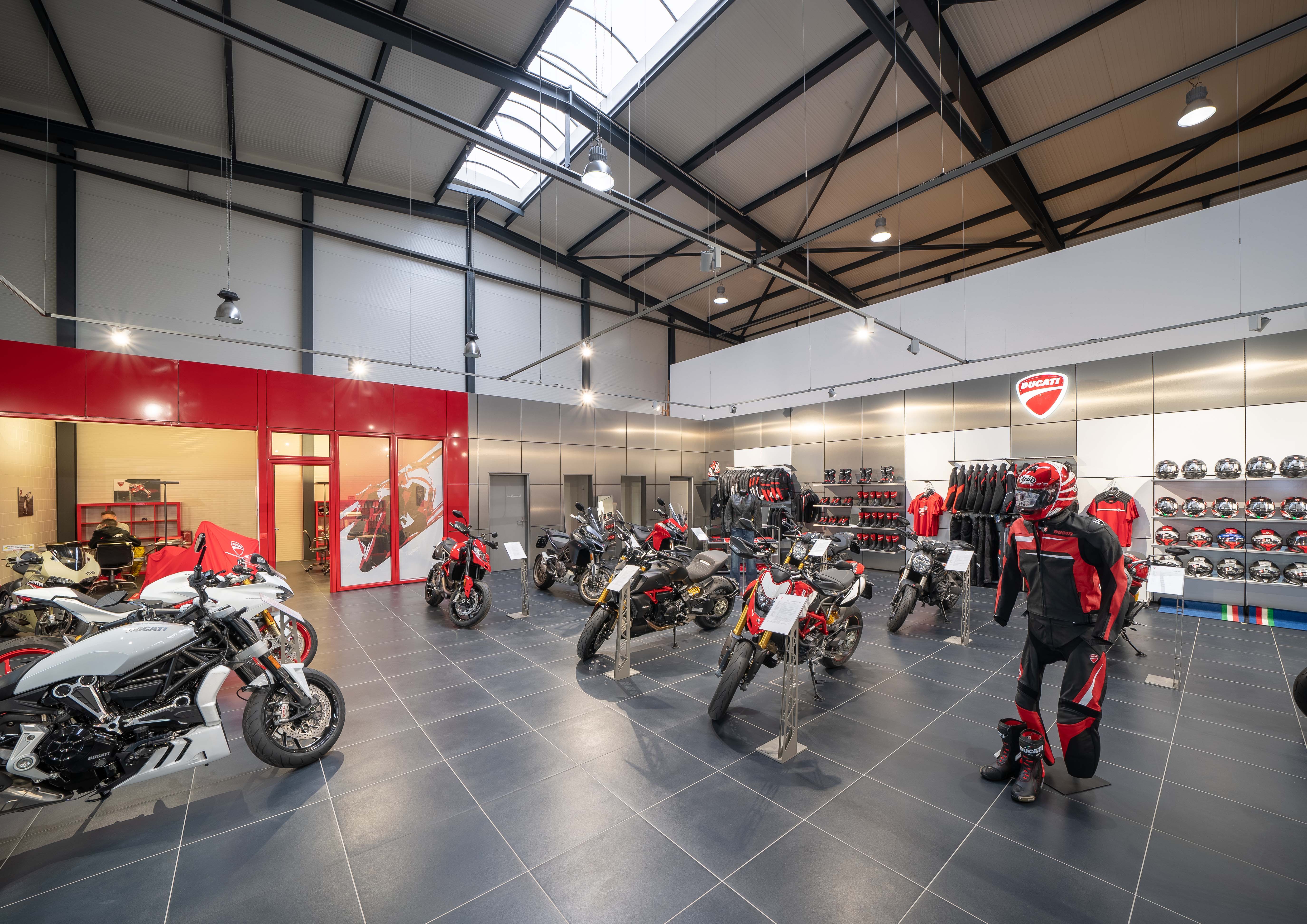 Desmoto AG Ducati Showroom 7 HP